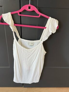 Women's White Textured Ruffle-Shoulder Tank Top